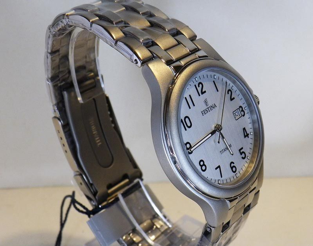 Женские наручные часы Festina F16461/1