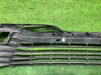 Решетка переднего бампера Toyota Camry xv70 17-21