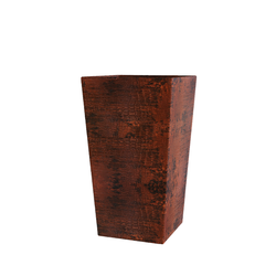 Кашпо, коллекция Surface, форма CONIC