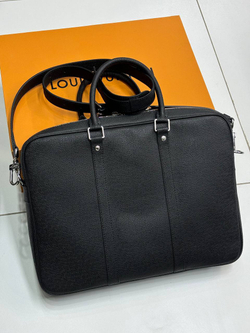 Портфель Louis Vuitton