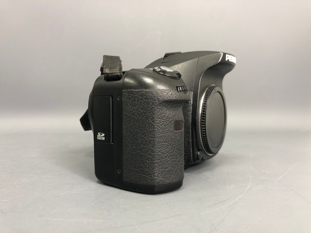 Pentax K10D