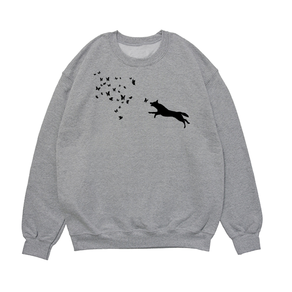 Свитшот "Малинуа и бабочки"