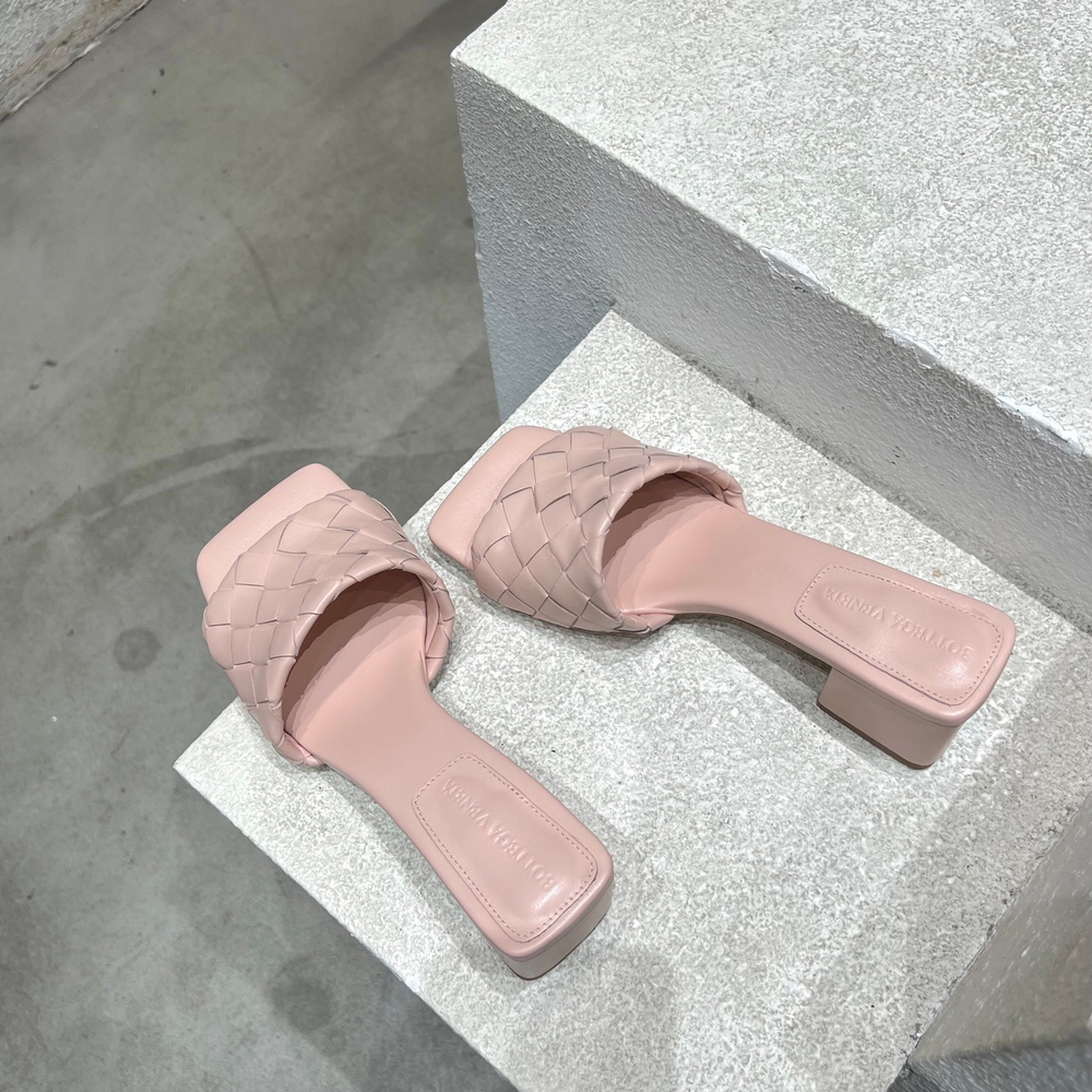 Bottega Veneta Parco Mule