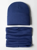 Шапка детская со снудом на осень