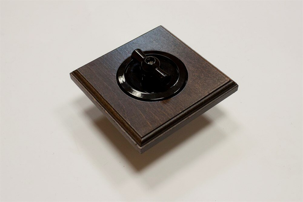 Выключатель Vintage 880705-4 черный/черный LK STUDIO 880705-4 / 1 Группа света