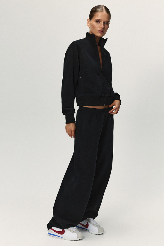 Штаны бананы утеплённые Чёрный