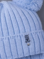 Шапка детская осенняя с завязками и помпонами