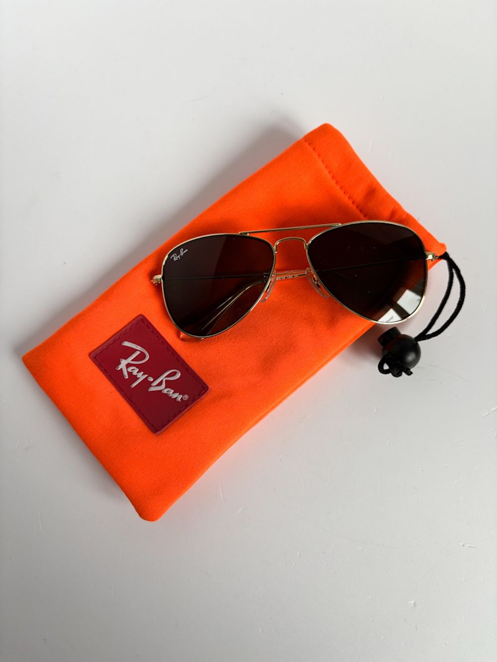 Солнцезащитные очки Ray-Ban