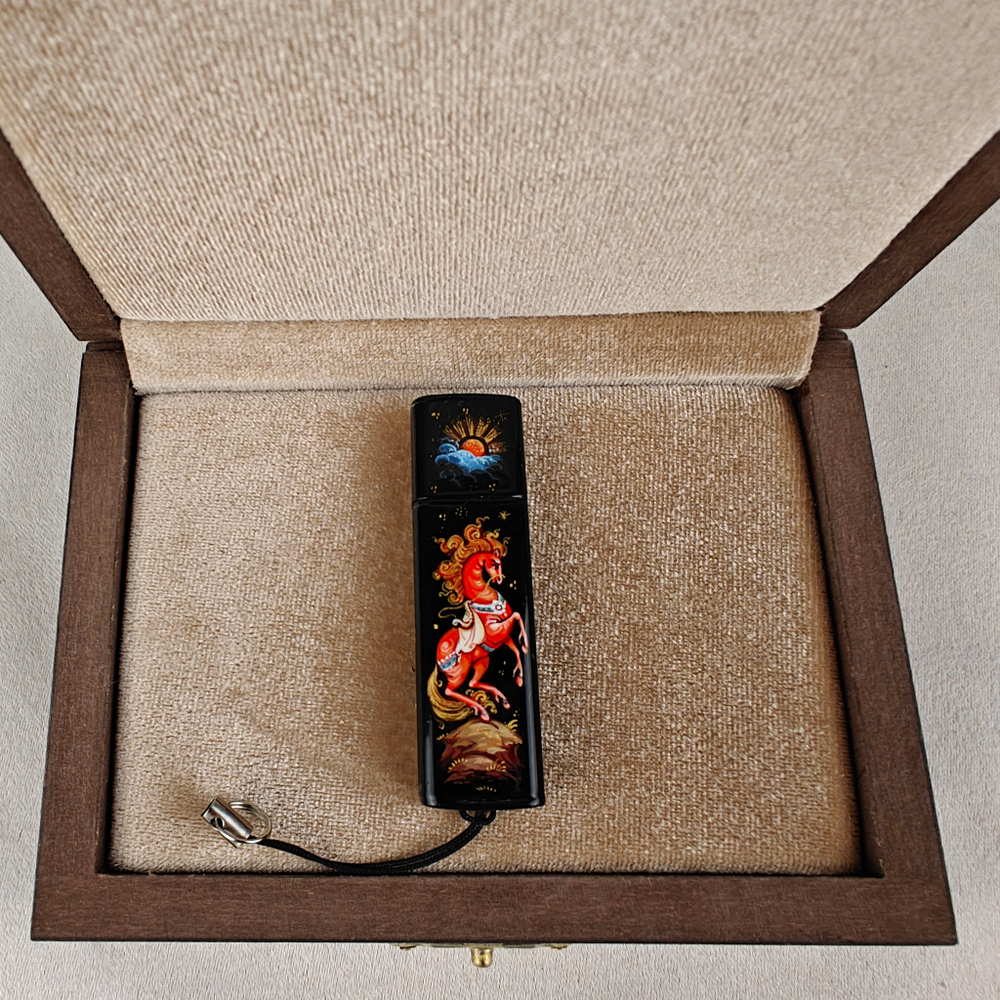 Флешка USB в футляре с ручной росписью "Сказочный конь"