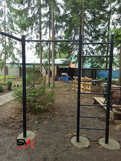 Монтаж уличной шведской стенки Sv Sport (3 вертикальных столба)