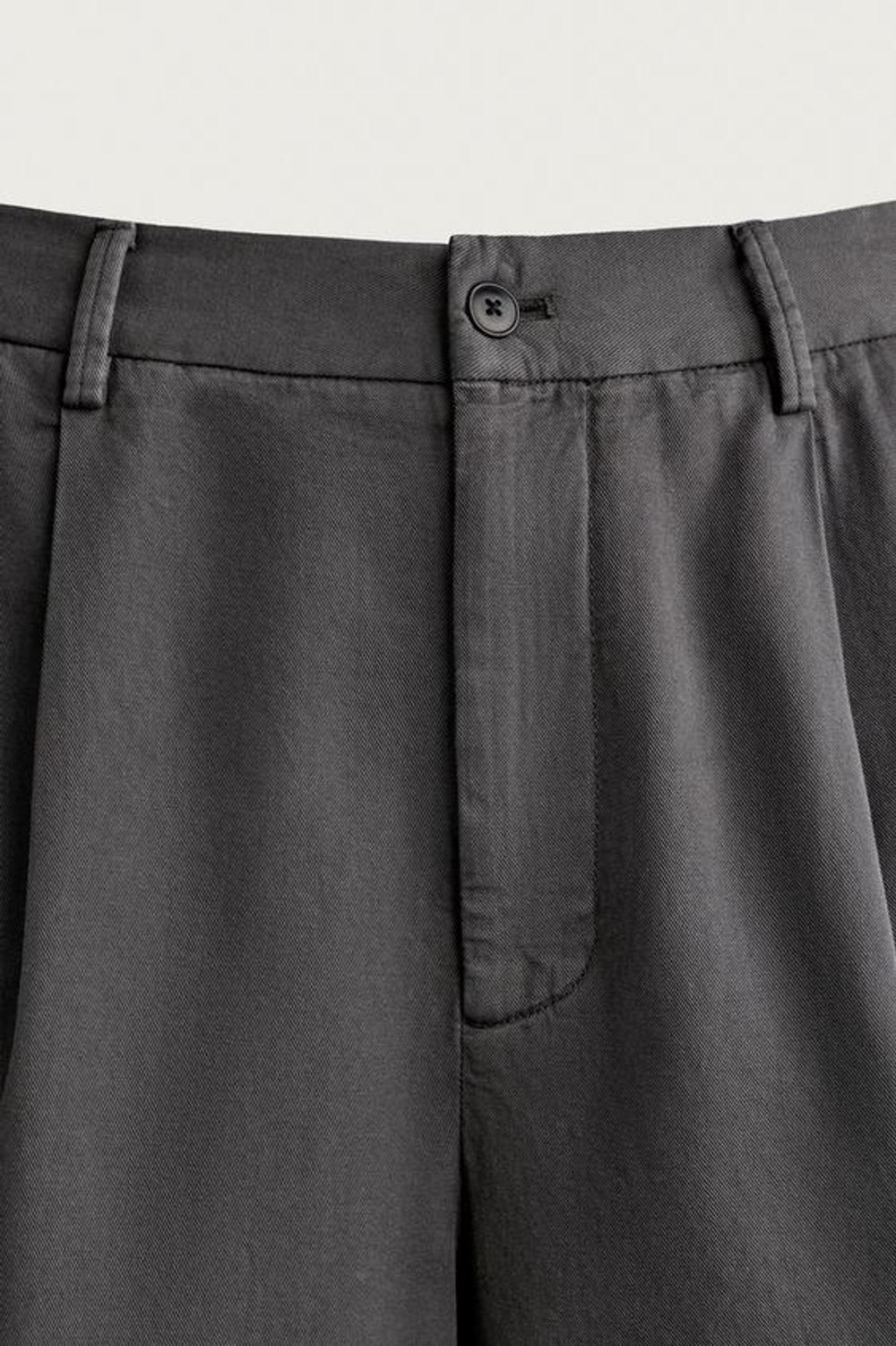 ZARA ШОРТЫ RELAXED FIT С ЭФФЕКТОМ ПОТЕРТОСТИ, СЕРЫЙ