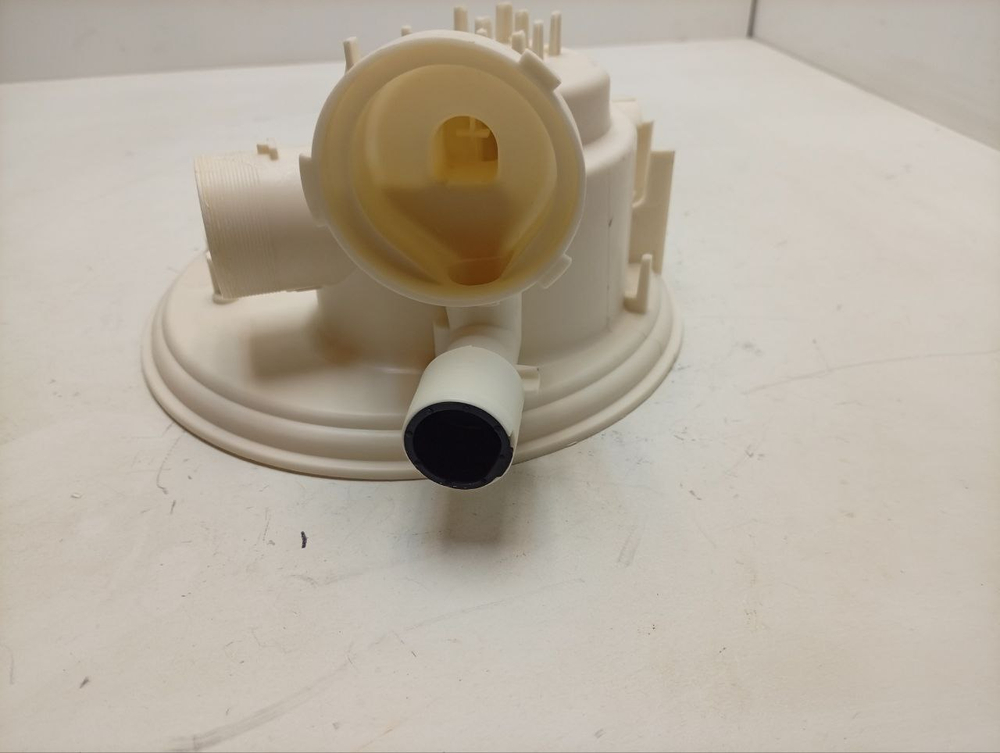 ESL98330 ктп2 Чаша поддона для посудомоечной машины IKEA Electrolux AEG Zanussi 140000494223 б/у