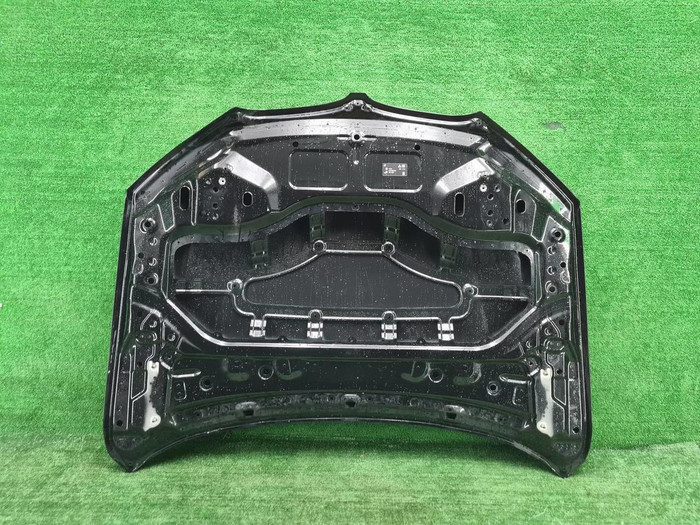 Капот BMW X1 F48 (2015-2022)