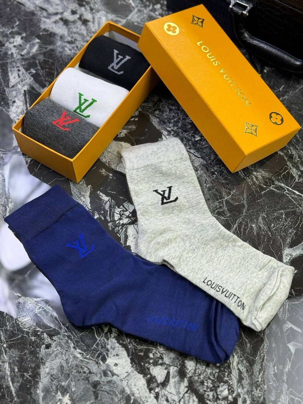 Носки Louis Vuitton