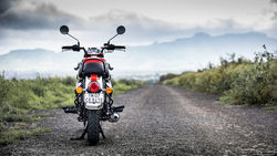 Royal Enfield Classic 350 Chrome Red