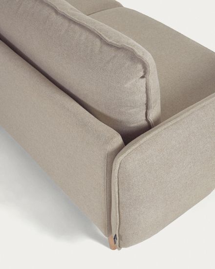 Carlota 3-местный диван бежевого цвета 210 см Испания La Forma