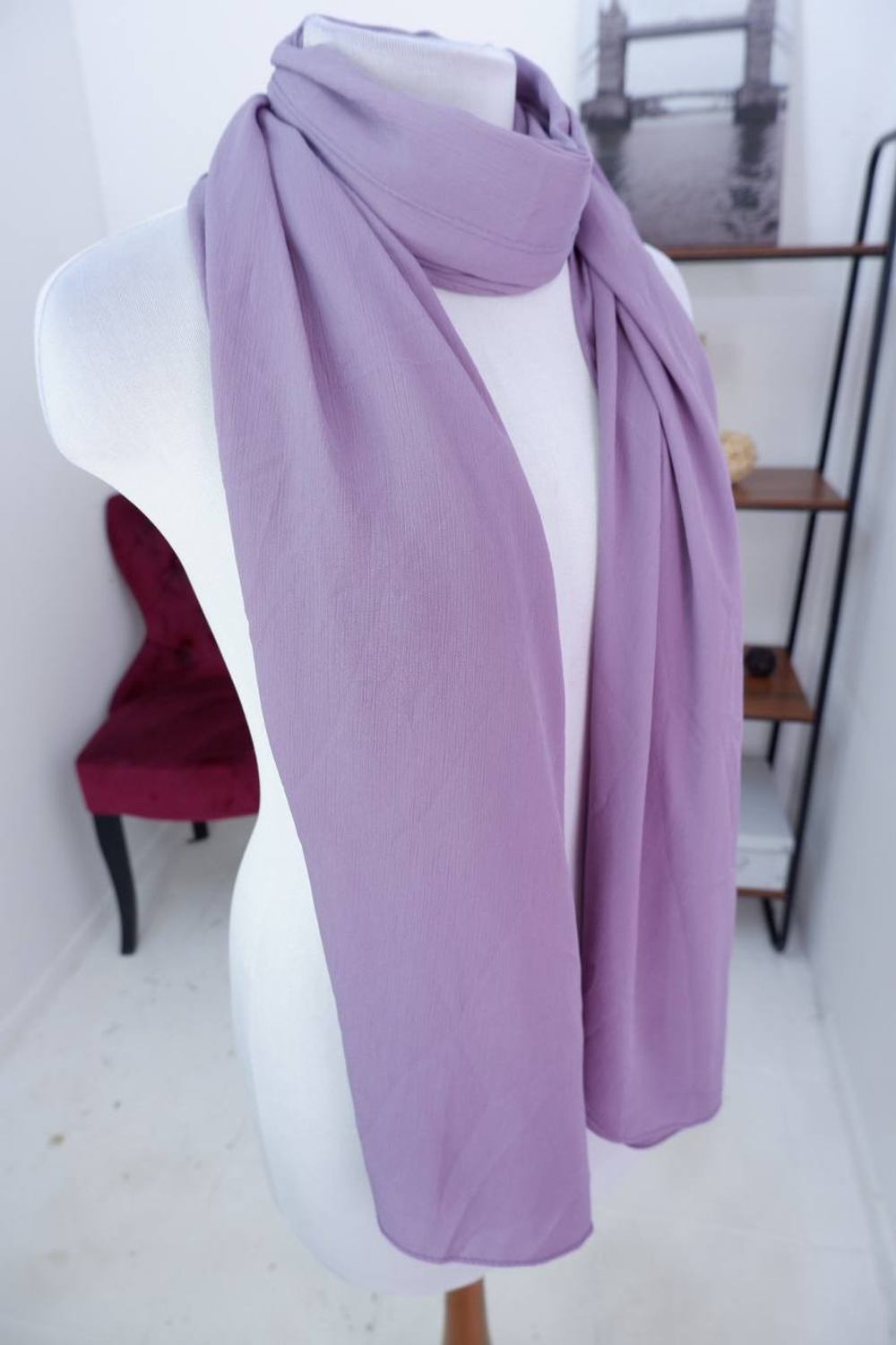 Палантин тонкий, в лавандовом оттенке