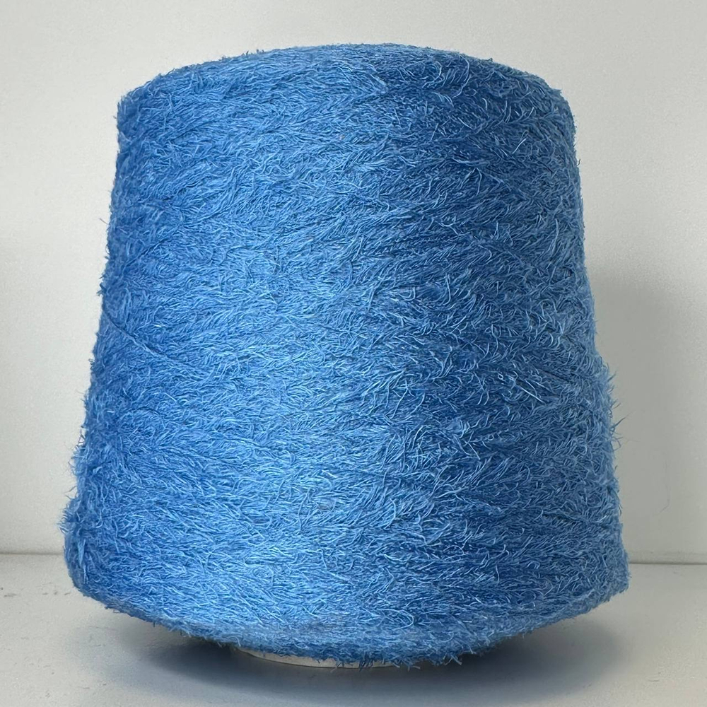 DREAMER - Luxury Production by Ri.Go; 50% меринос, 50% шёлк; 700м/100гр; Травка; col. 80200, цвет: темно-голубой