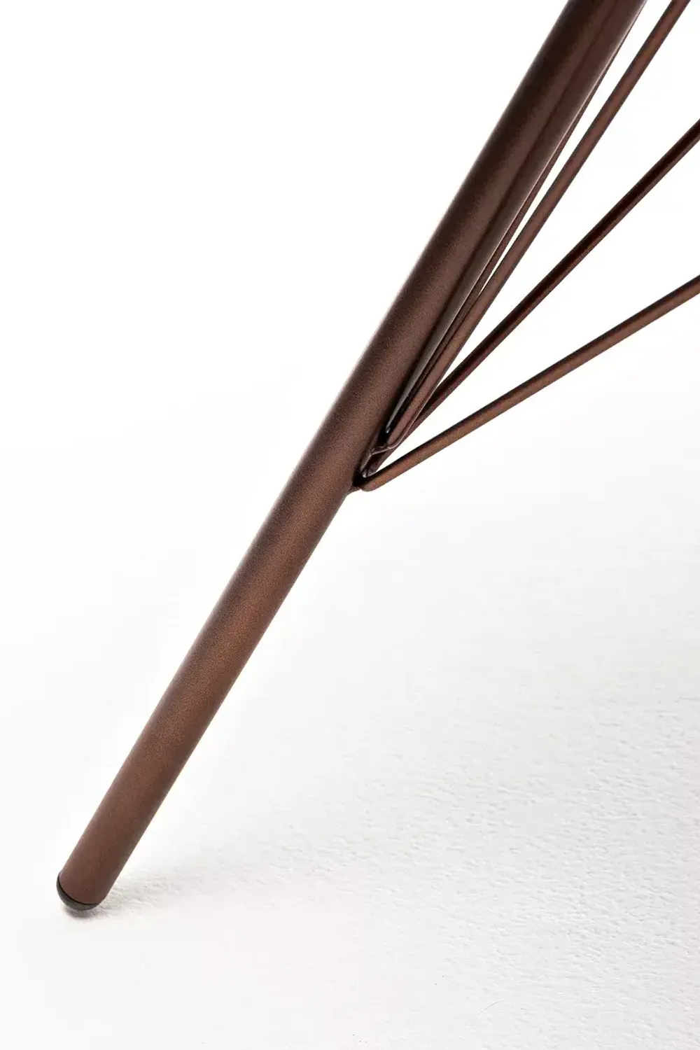 "Конте" интерьерный стол из HPL 70x70см, цвет "дуб"