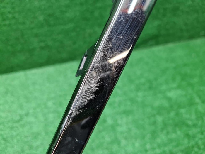 Молдинг решетки радиатора правый Lexus ES 7 18-21