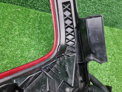 Фонарь правый Volvo XC90 2 (2014-н.в.)