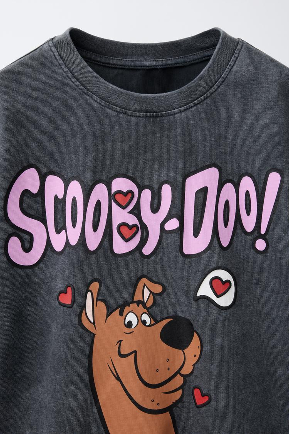 ZARA ФУТБОЛКА С ЭФФЕКТОМ ПОТЕРТОСТИ И ПРИНТОМ SCOOBY DOO ™, АНТРАЦИТОВО-СЕРЫЙ