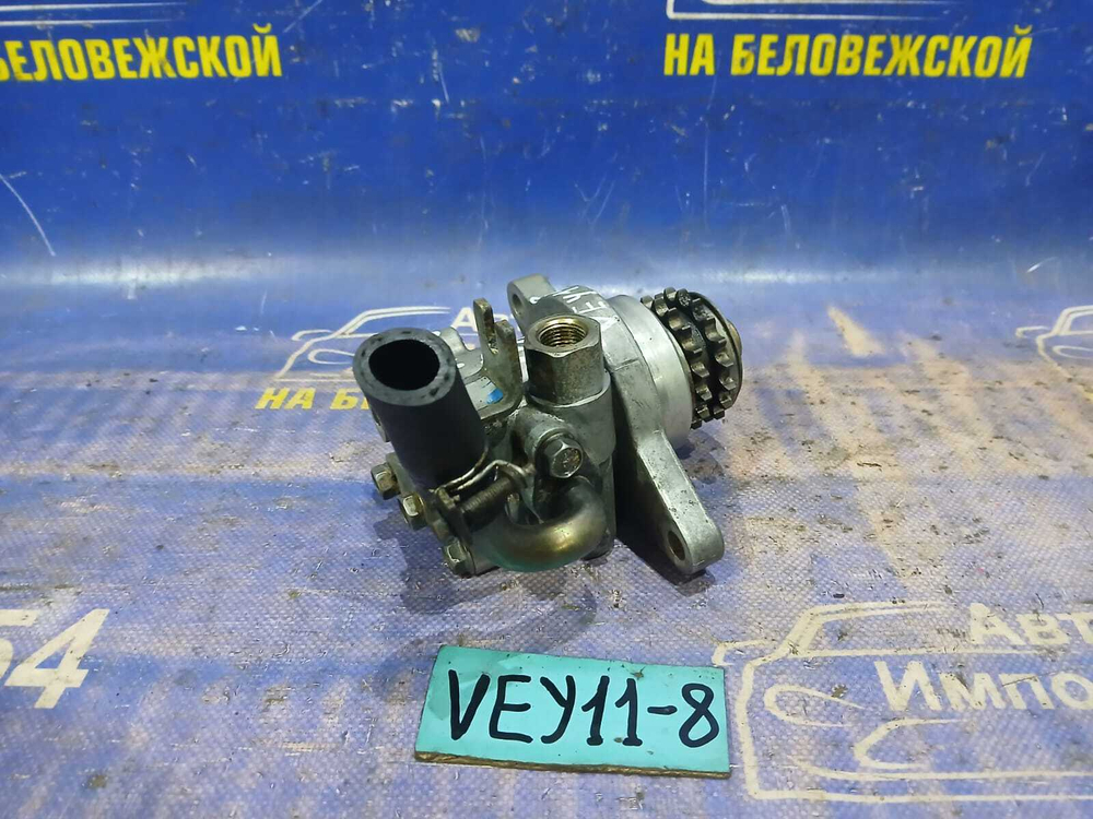 Насос ГУР NISSAN AD 2001