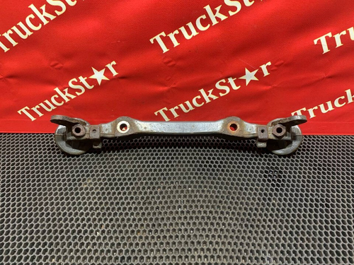 Кронштейн двигателя передний