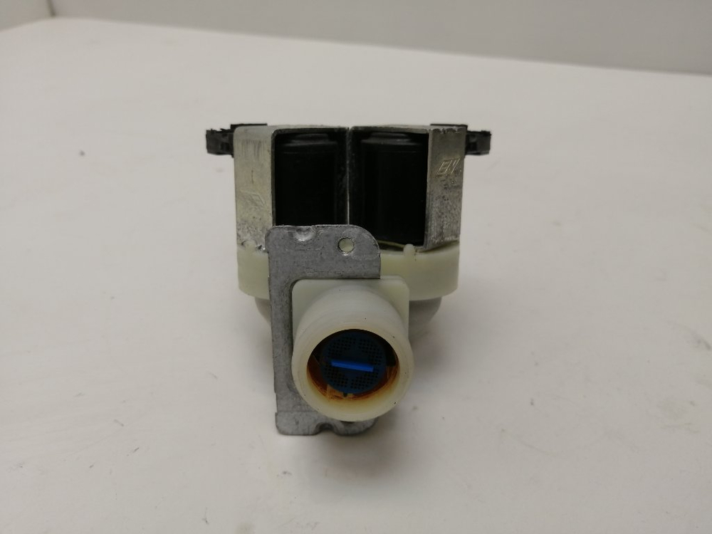 AWE7527/1 кт119 Клапан подачи воды для стиральной машины Whirlpool AWE7527/1 б/у