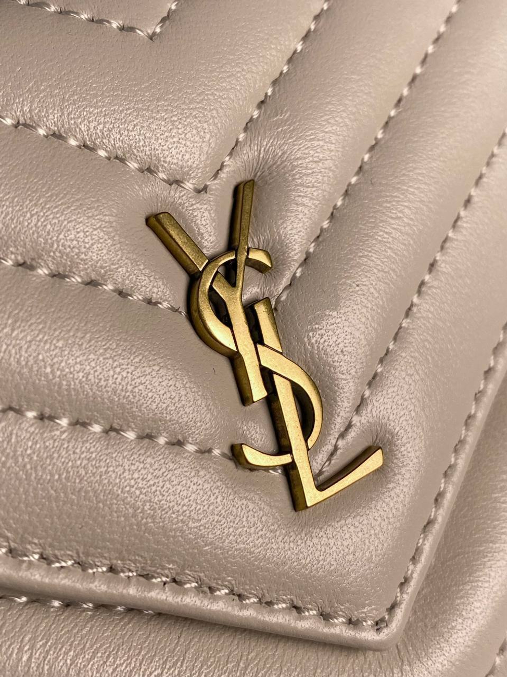 Рюкзак Yves Saint Laurent
