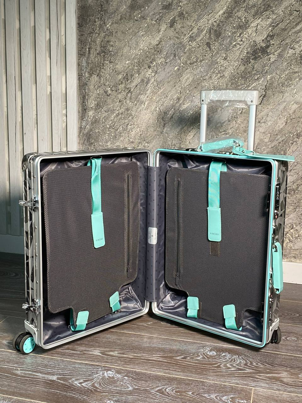 Чемодан Rimowa
