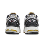 New Balance 1906R White Metallic Gold