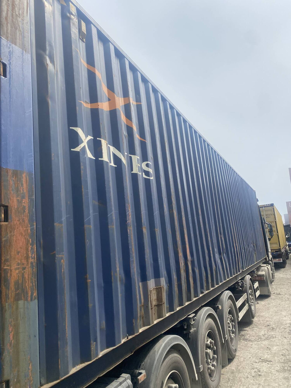 Контейнер 40 футов № XINU8087353