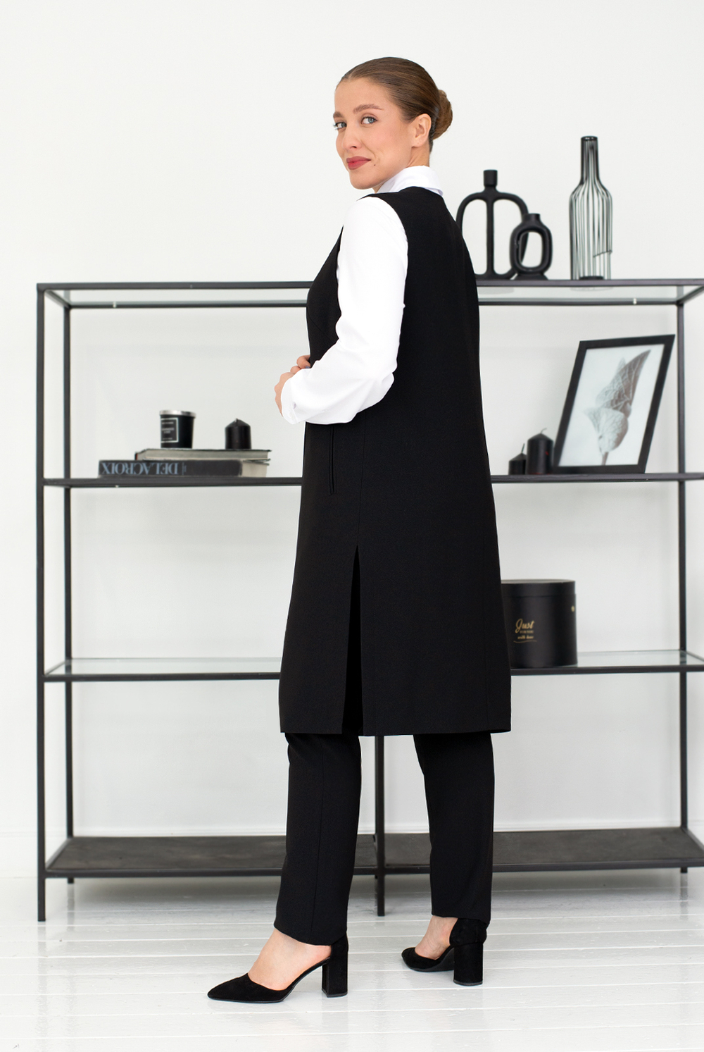 Удлинённый жилет 1634ОП, черный #70Ч061634ОП