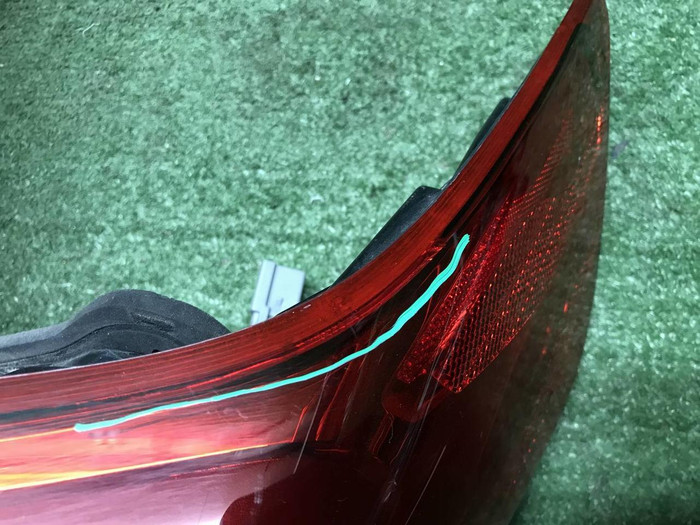 Фонарь правый Volvo XC40 (2017-н.в.)