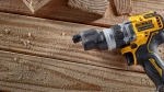 DeWalt Дрель-шуруповерт, 12 В, 57.5 Нм, 2 АКБ