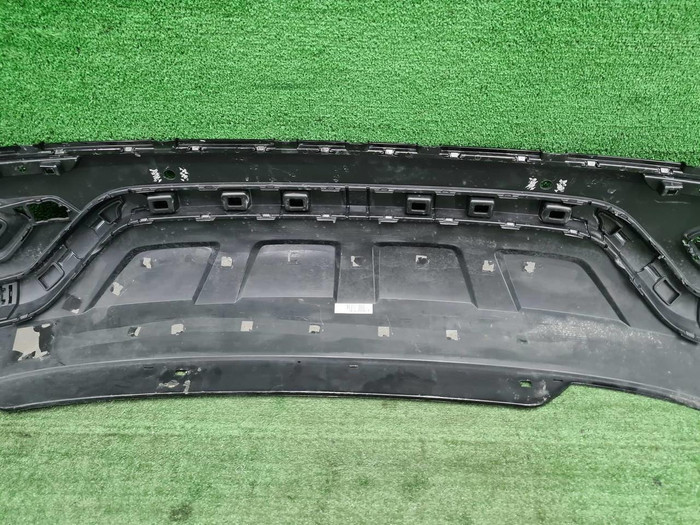 Юбка заднего бампера VW Tayron (2022-н.в.)