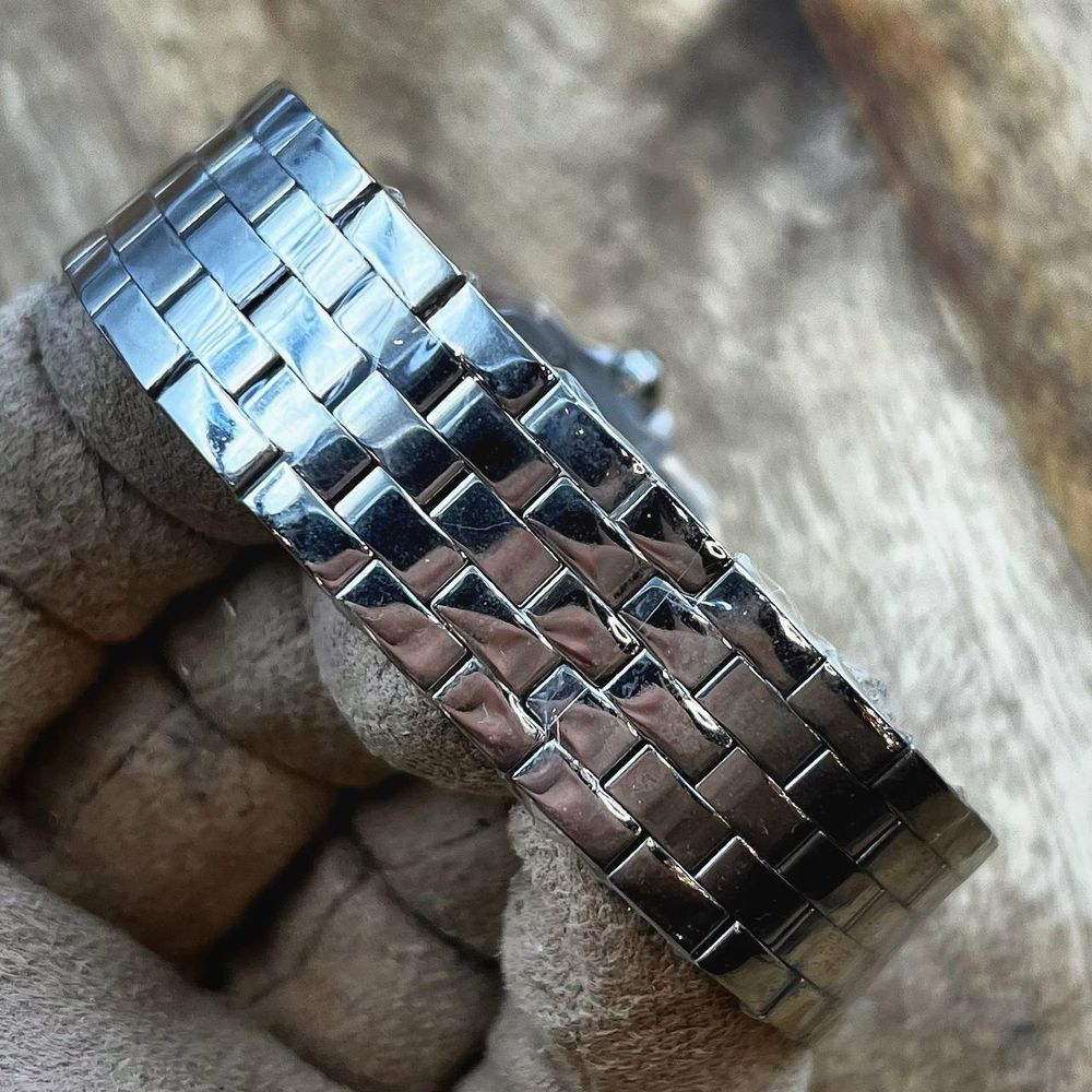 Часы Cartier