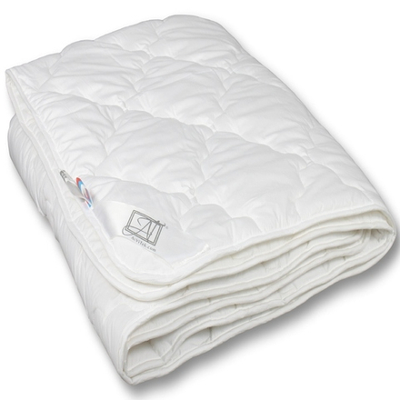 Одеяло "АВТ. LAVANDA LUXE" лёгкое, плотность 200 г/м2, цвет белый, сатин (100% хлопок), Россия.