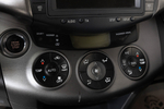 Toyota RAV4, 2011 год