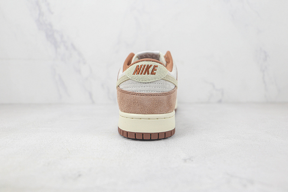 Nike Dunk Low Medium Curry