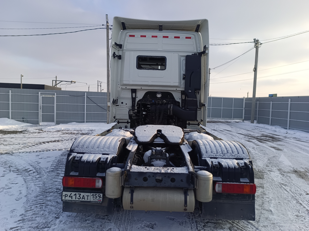 VALDAI 45 4x2 Седельный тягач FB2R13 (Дизельный, 11.8 л, 470 л.с. АТ)