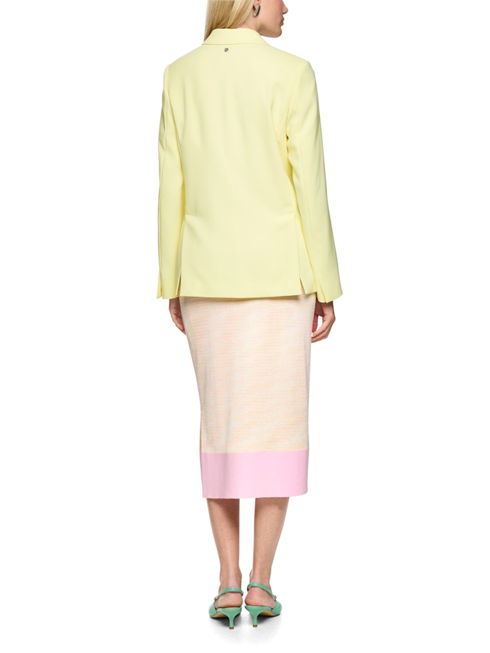 AC 34.06 W56   блейзер