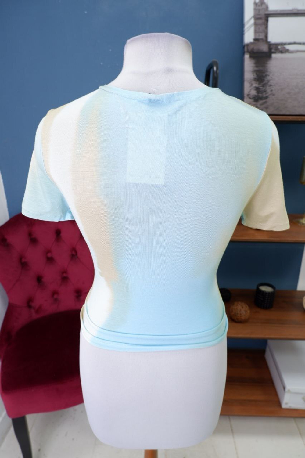 Футболка Equator из вискозы 46 размер