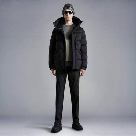 Пуховик Moncler