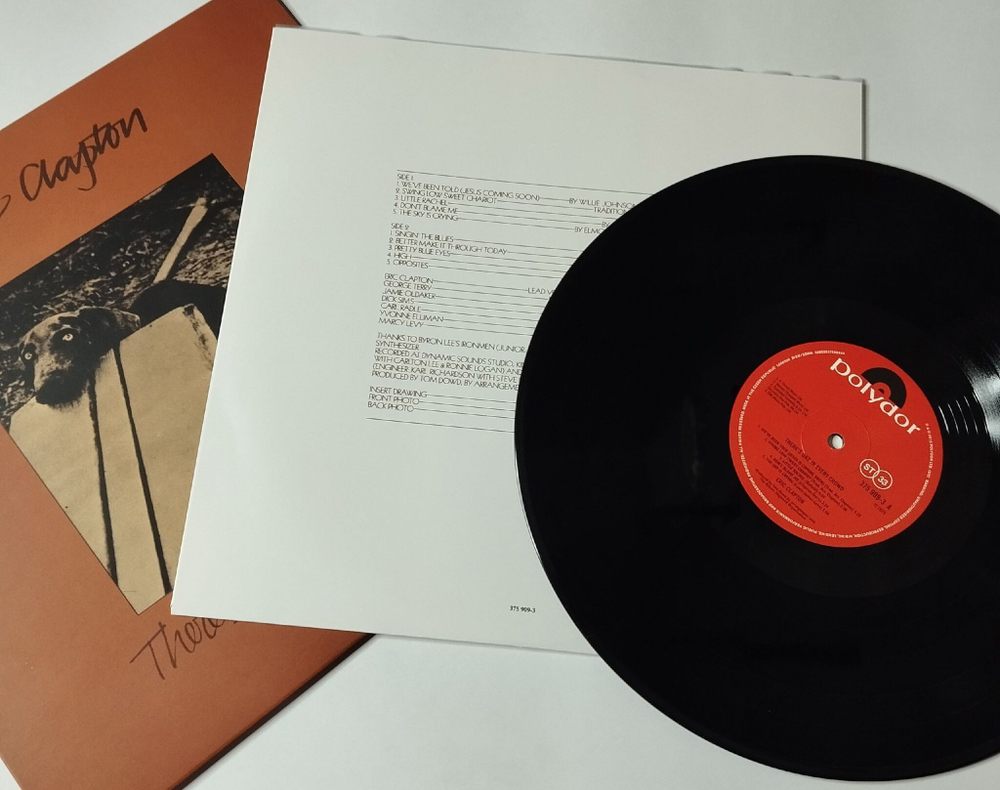 Винтажная виниловая пластинка LP Eric Clapton There's One In Every Crowd (Czech Republic 2015)