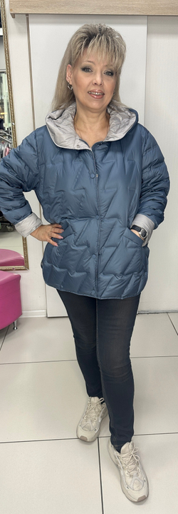 Весенне-осенняя курточка в джинсовом цвете