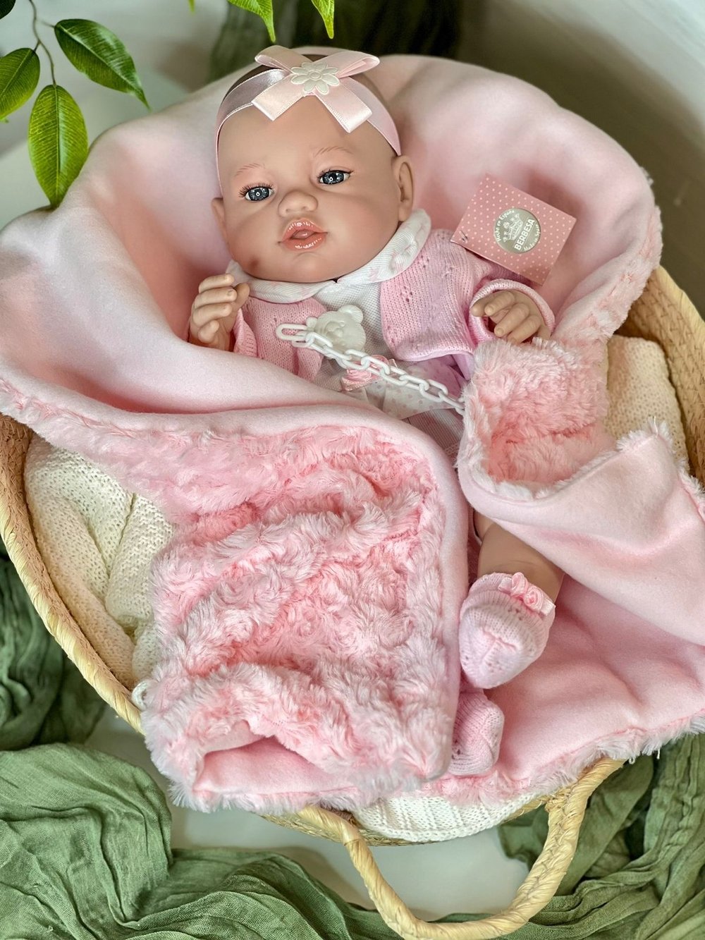 Кукла Berbesa 42см RECIEN NACIDO с пледом в пакете (5113K)