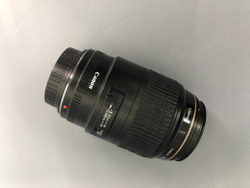 Canon EF 100mm 2.8 IS Macro USM