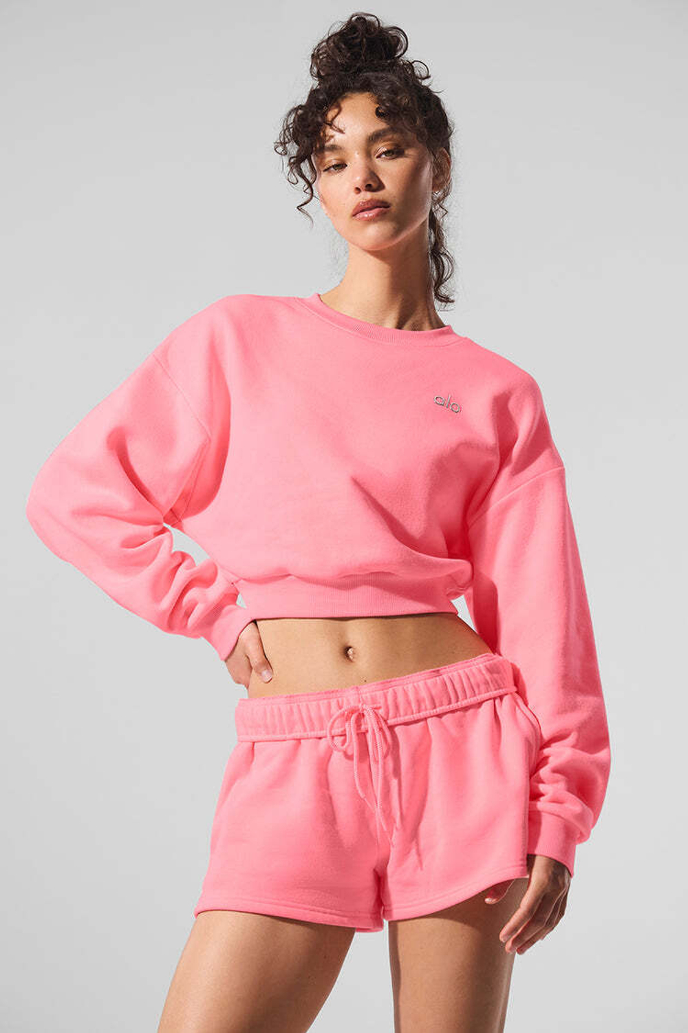Alo yoga Укороченная толстовка с круглым вырезом, неоновый розовый
